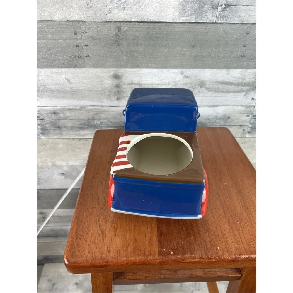DAVID'S COOKIES CERAMIC CANISTER JAR 4TH OF JULY EDITION